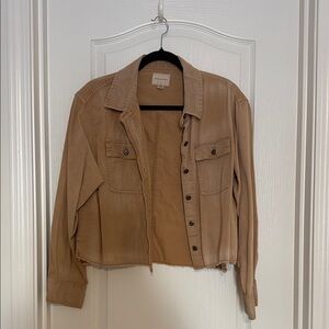 Cropped button up shirt